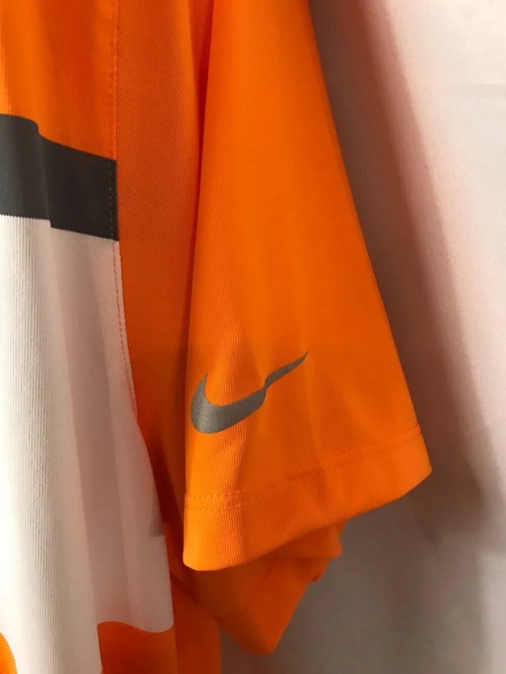 Nike Two Tone Classic Orange & White Standard Fit Athletic Sport Cut Polo Shirt